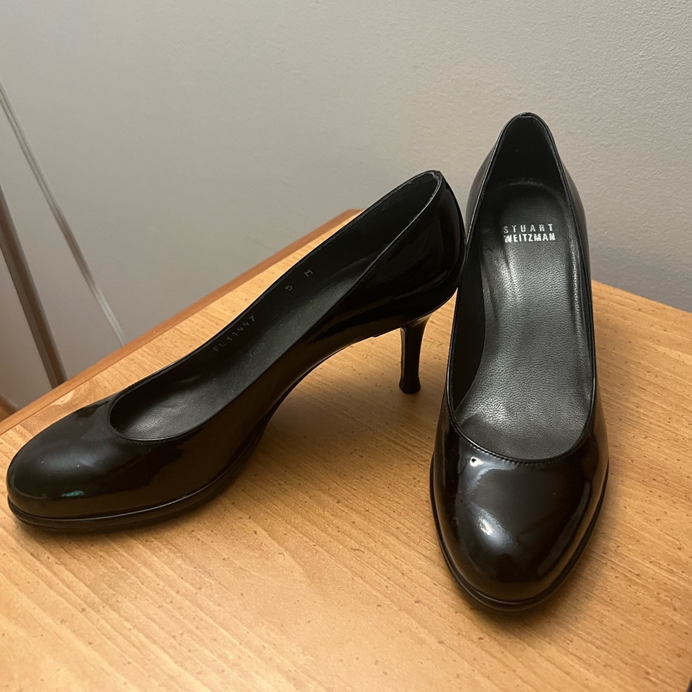Stuart Weitzman Patent Heels SIZE 5